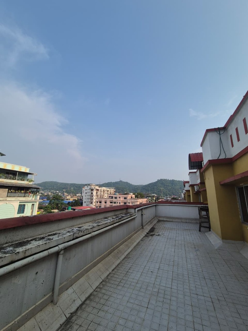 Semi Furnished 3bhk in Beharbari, Beharbari, Lalmati, Guwahati, Assam, India for Rent